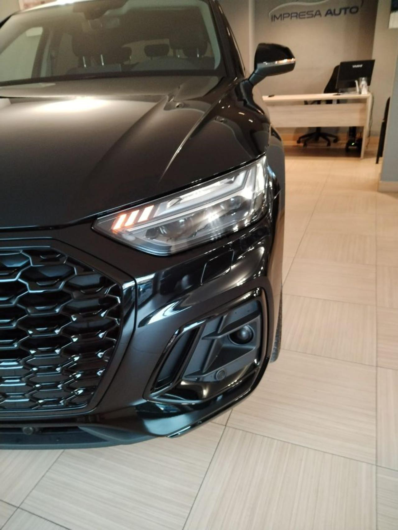 AUDI Q5 SPB 40 TDI quattro S tronic S line - 25