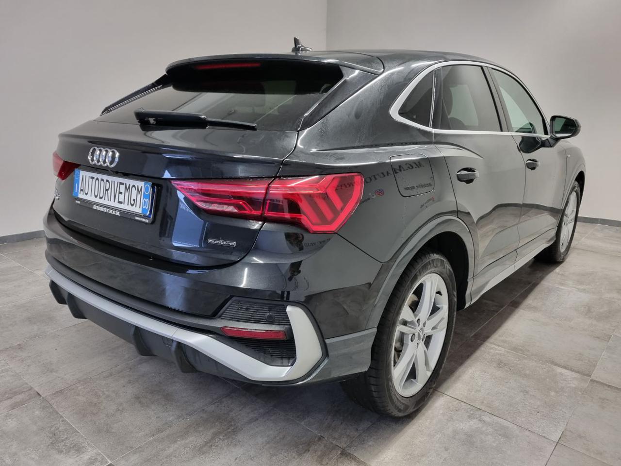 AUDI Q3 SPB 45 TFSI quattro S tronic S line edition - 29