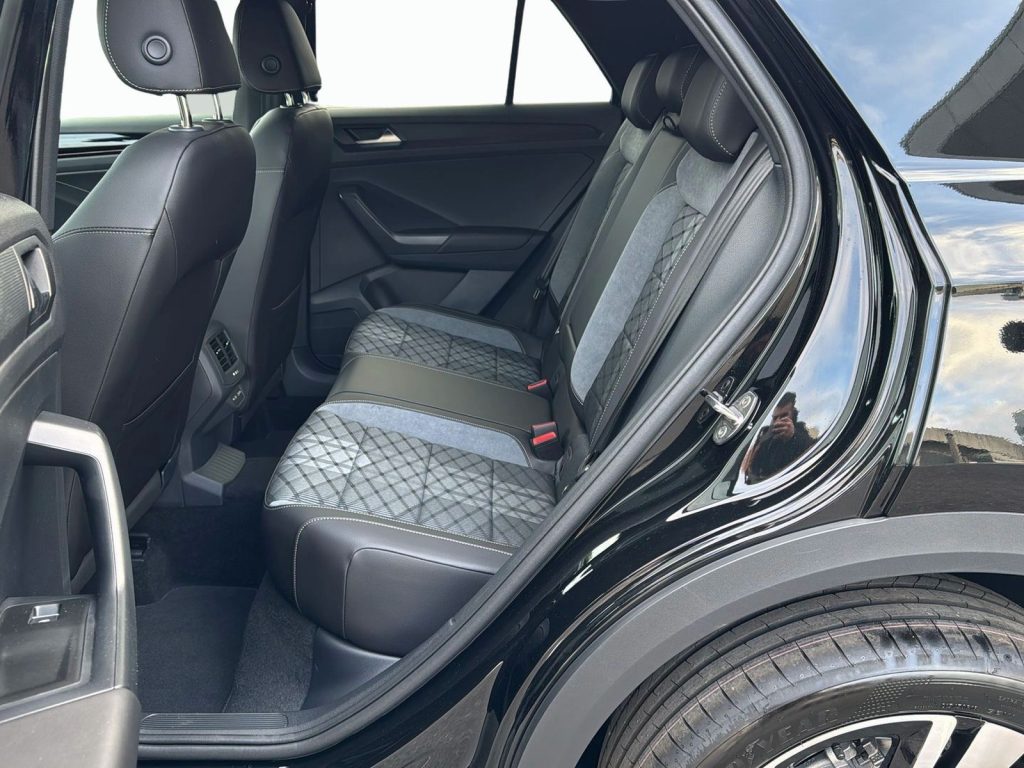 VOLKSWAGEN T-Roc R-Line Plus 2.0 TDI SCR 110 kW (150 CV) DSG - 11