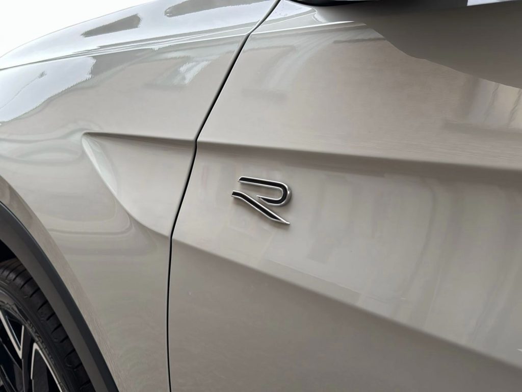 VOLKSWAGEN T-Cross Nuova T-Cross R-Line Plus 1.0 TSI 85 kW (115 CV) M - 7