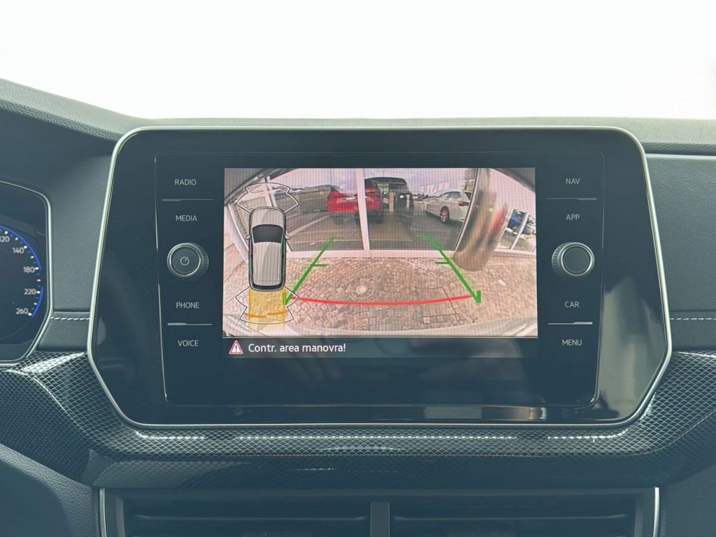 VOLKSWAGEN T-Cross Nuova T-Cross R-Line Plus 1.0 TSI 85 kW (115 CV) M - 17