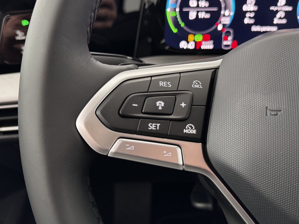 VOLKSWAGEN Golf Nuova Golf Edition Plus 1.5 TSI eHybrid 150 kW (20 - 17