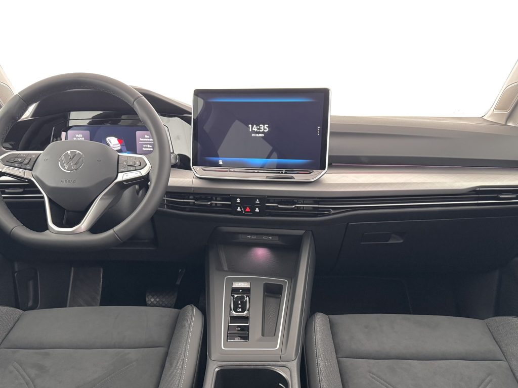 VOLKSWAGEN Golf Nuova Golf Edition Plus 1.5 TSI eHybrid 150 kW (20 - 22