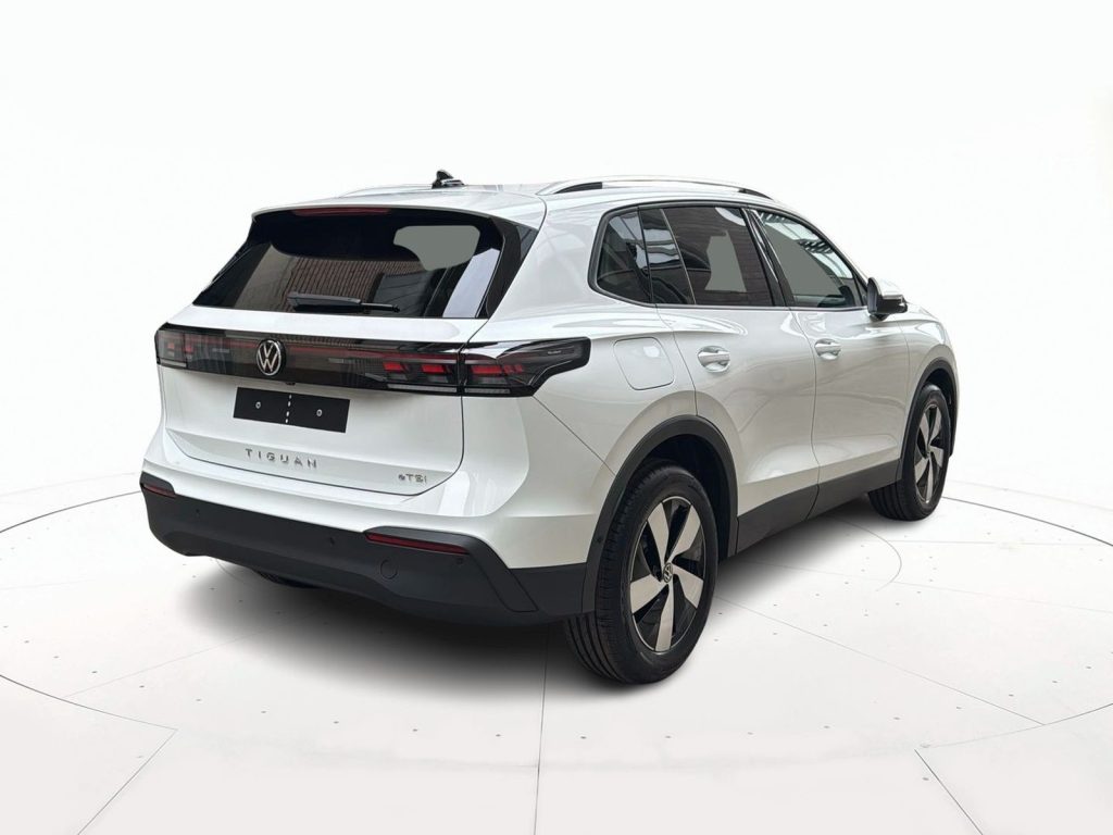 VOLKSWAGEN Tiguan Nuova Tiguan Edition Plus 1.5 eTSI ACT 96 kW (130 - 3