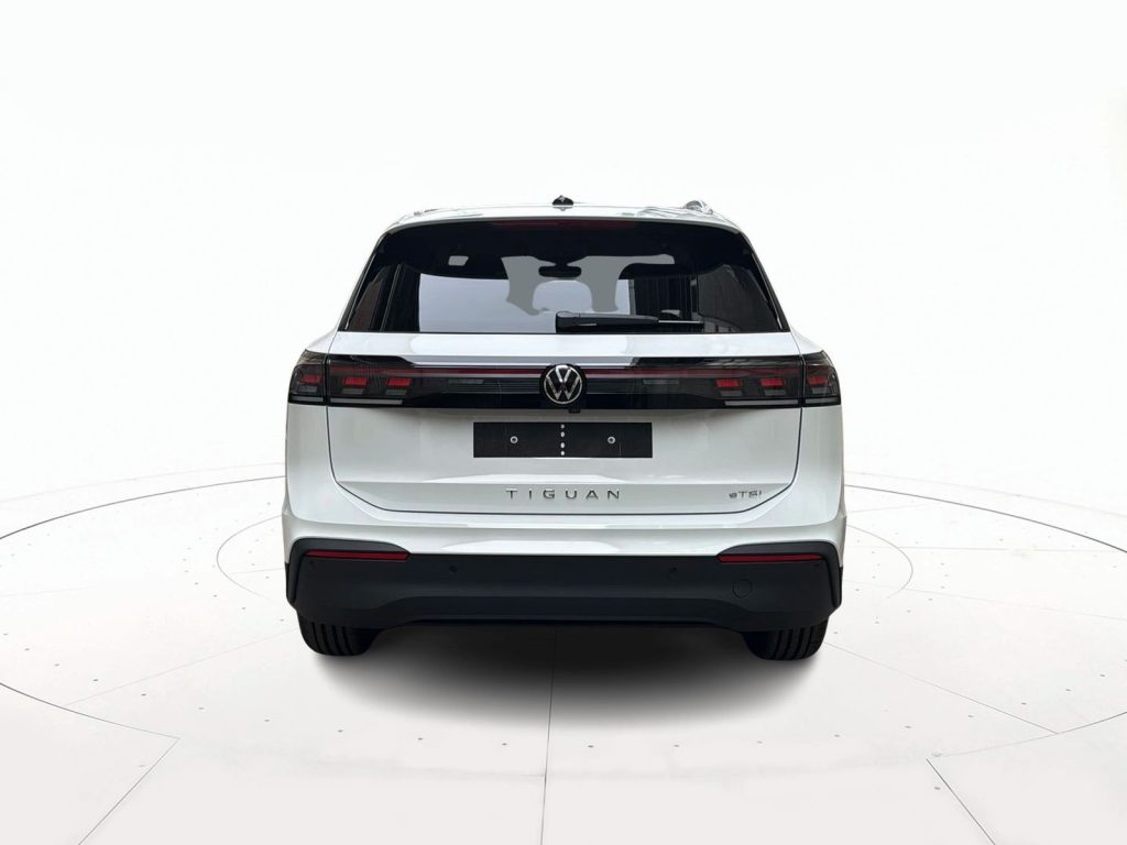 VOLKSWAGEN Tiguan Nuova Tiguan Edition Plus 1.5 eTSI ACT 96 kW (130 - 4