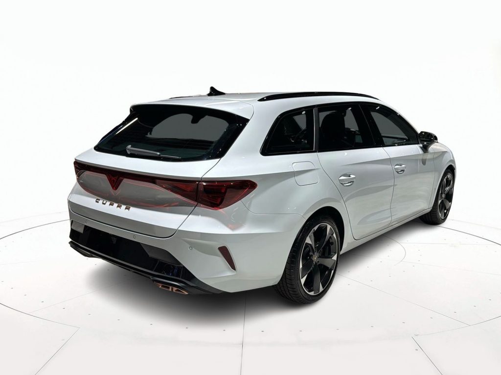 CUPRA Leon sportstourer 1.5 e-hybrid 204cv dsg - 3