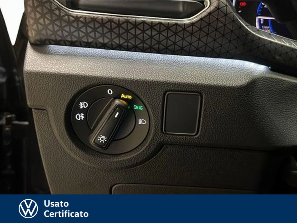 VOLKSWAGEN T-Cross 1.0 tsi advanced 110cv - 13