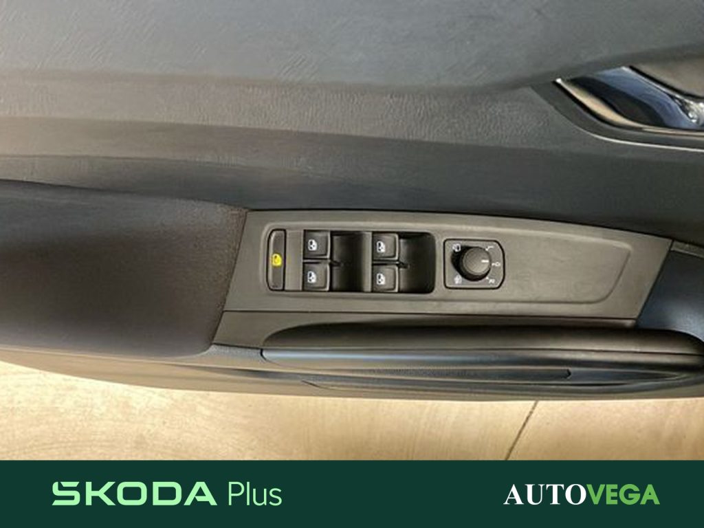 SKODA Fabia 1.0 tsi 130 edition 95cv - 18