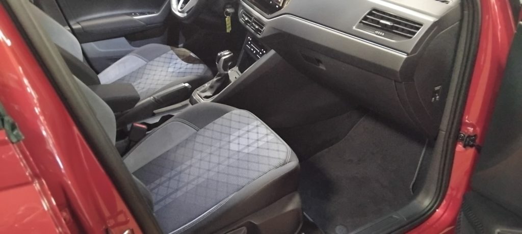 VOLKSWAGEN Taigo 1.0 TSI DSG R-Line TETTO - 13