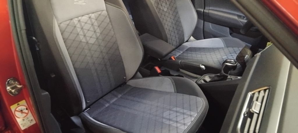 VOLKSWAGEN Taigo 1.0 TSI DSG R-Line TETTO - 14