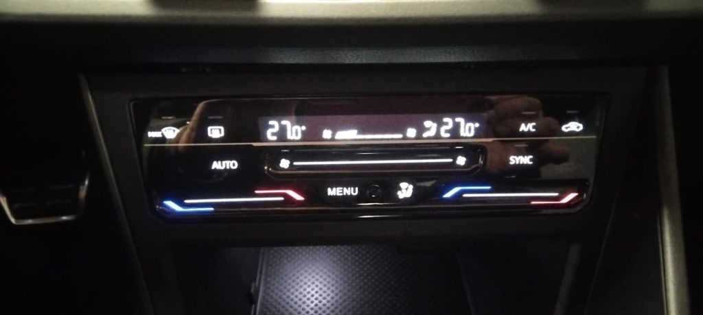 VOLKSWAGEN Taigo 1.0 TSI DSG R-Line TETTO - 19