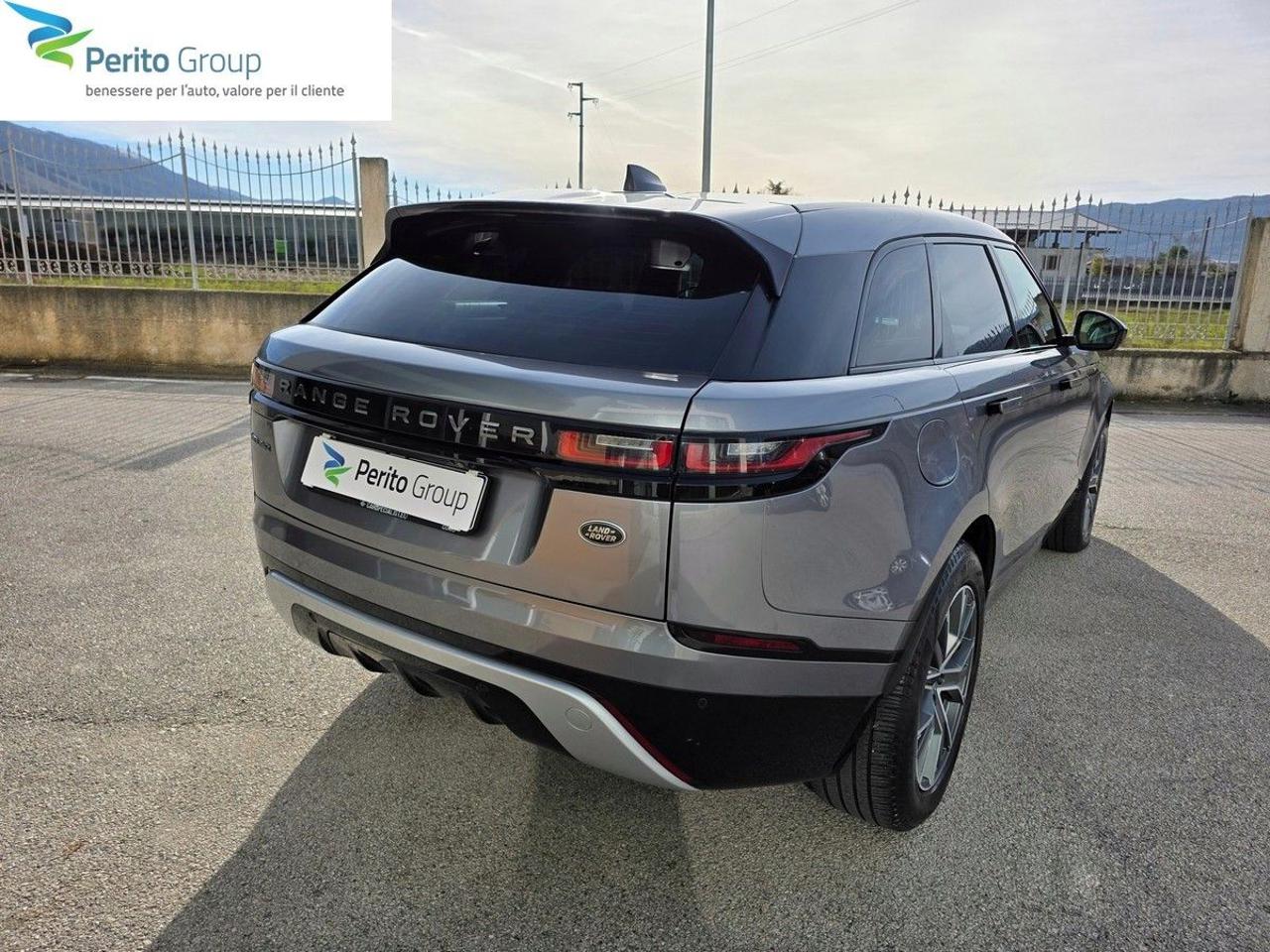 LAND ROVER Range Rover Velar 2.0D I4 180 CV R-Dynamic - 2