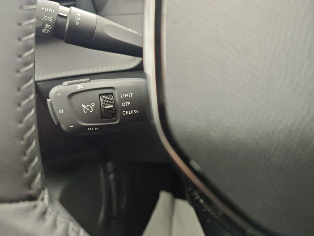 PEUGEOT 2008 PureTech 100 S&S Allure - solo Km.1785! - 7