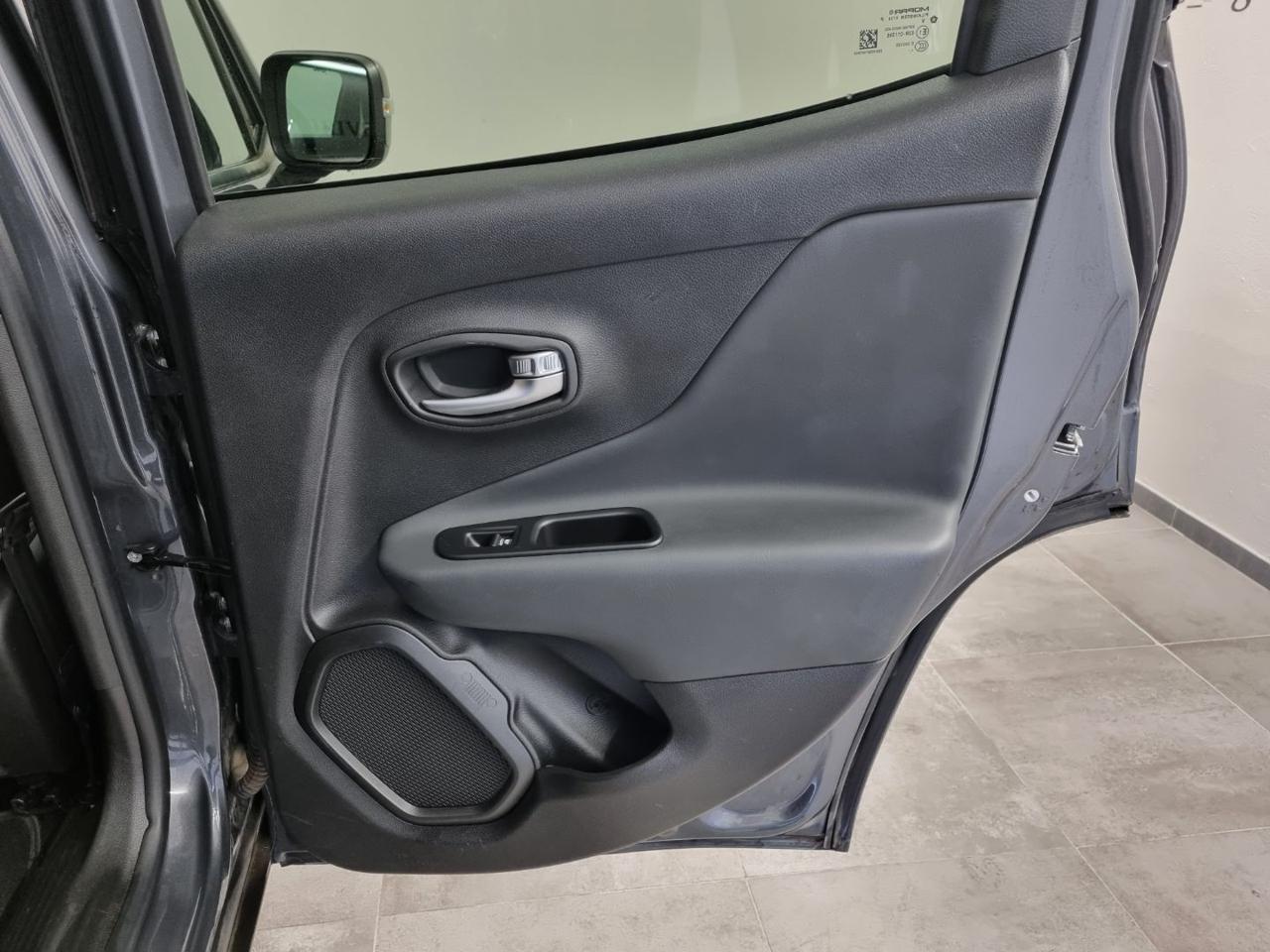 JEEP Renegade 1.3 T4 DDCT 80th Anniversary - 36