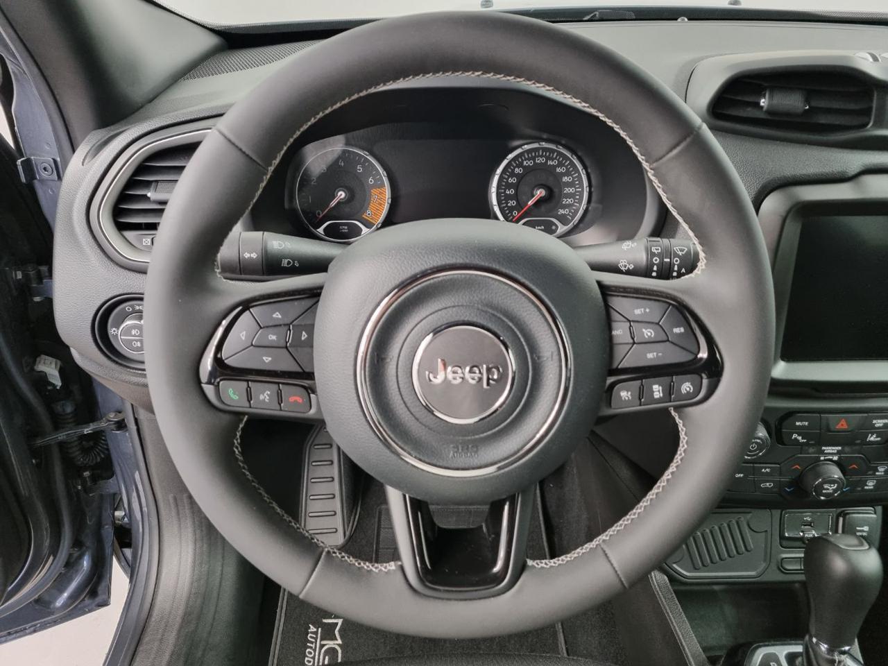 JEEP Renegade 1.3 T4 DDCT 80th Anniversary - 30