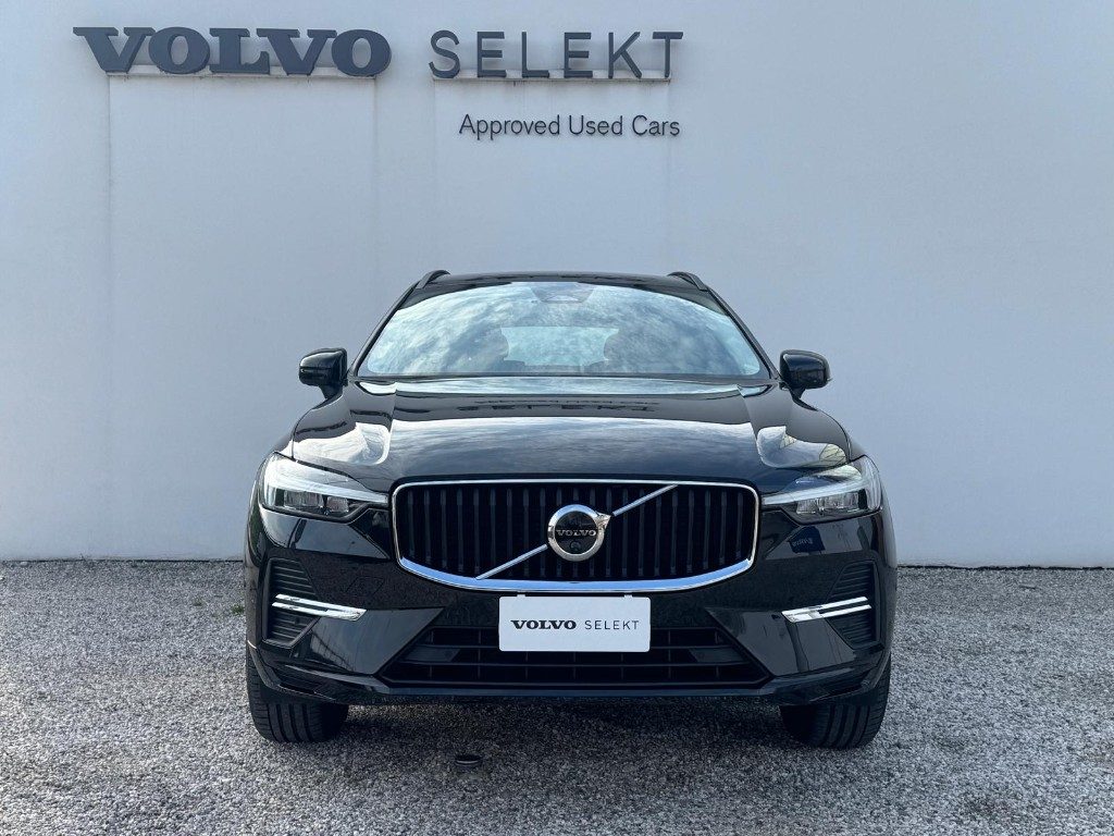 VOLVO XC60 B4 (d) AWD Geartronic Momentum Pro - Foto 2