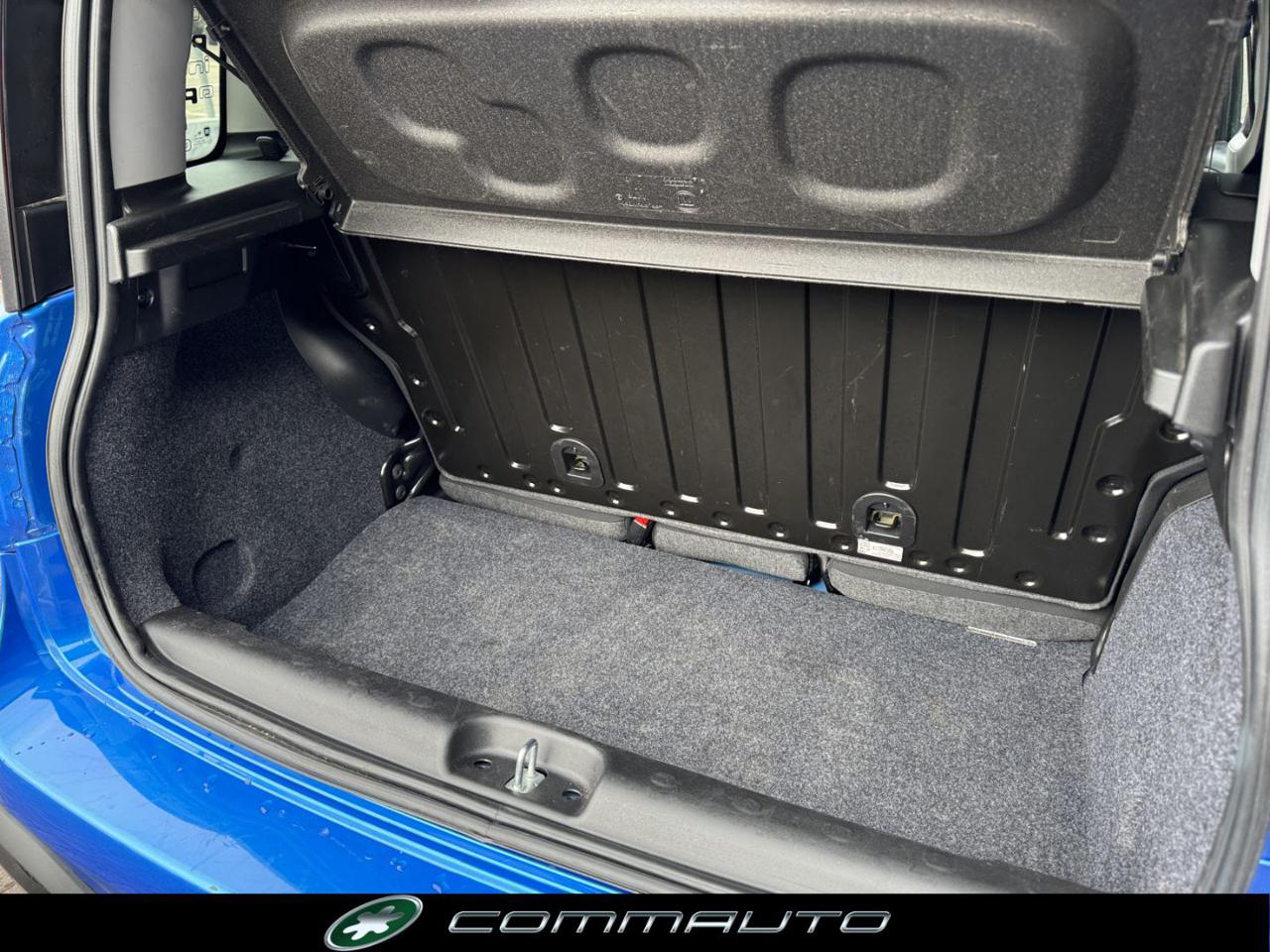 FIAT Panda Cross 1.0 FireFly S&S Hybrid - 25