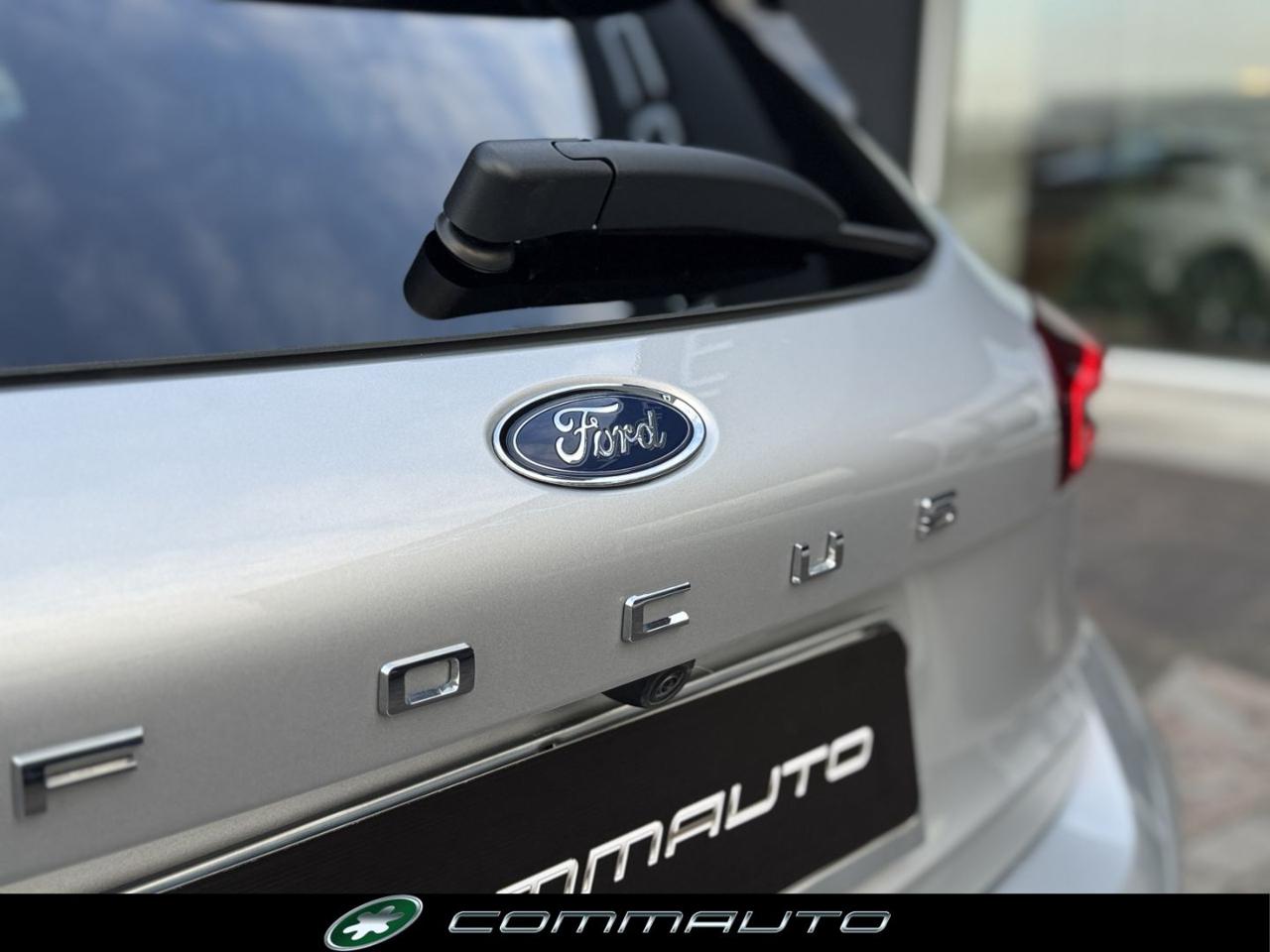 FORD Focus 1.5 EcoBlue 115 CV automatico 5p. ST-Line - 11