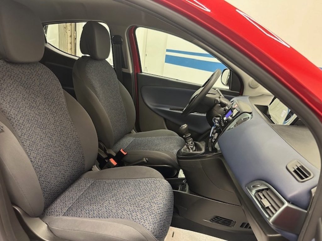 LANCIA Ypsilon 3ª serie -  1.0 FireFly 5 porte S&S Hybrid Oro - 13