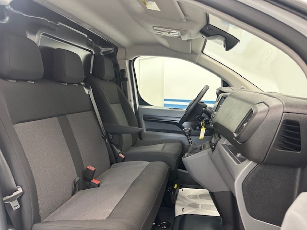 FIAT Scudo (2021-->) -  1.5 BlueHDi 100 CV PL-TN Furgone Bus - 11