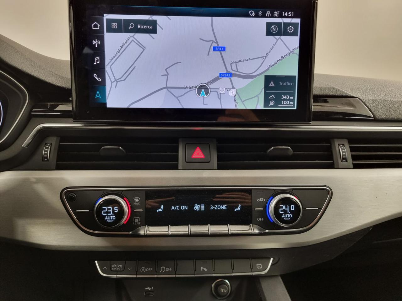 AUDI A4 Avant 40 TFSI quattro S tronic S line edition - 12