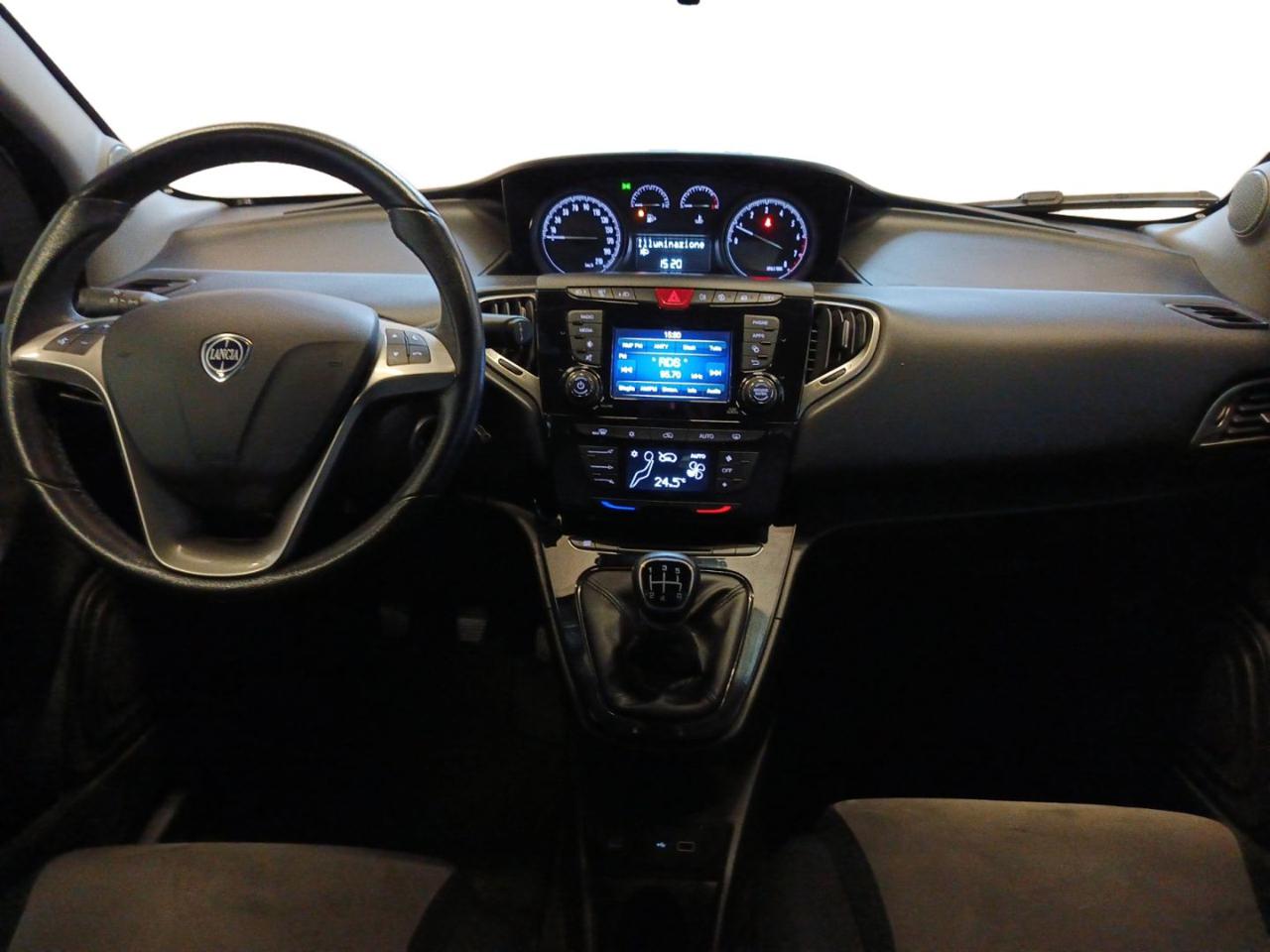LANCIA Ypsilon 1.2 69 CV 5 porte S&S Gold - 11