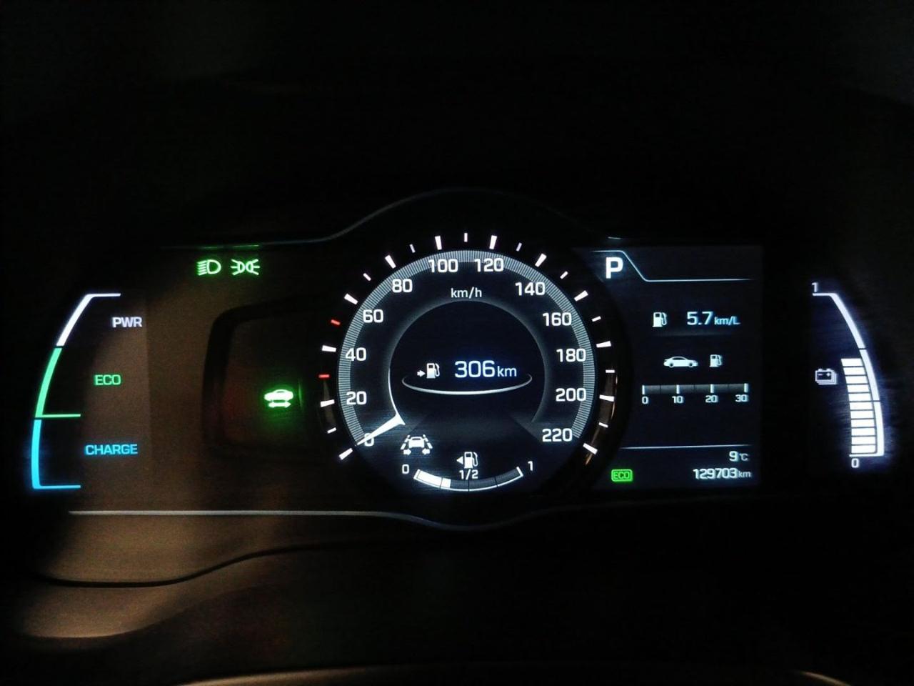 HYUNDAI Ioniq 1.6 Hybrid DCT Style - 14