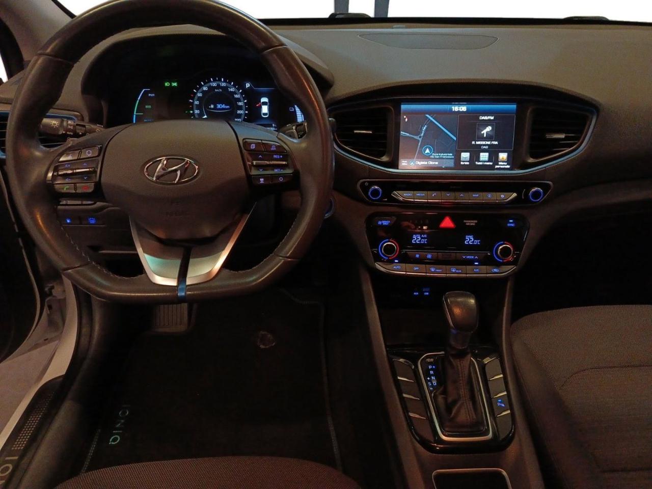 HYUNDAI Ioniq 1.6 Hybrid DCT Style - 12