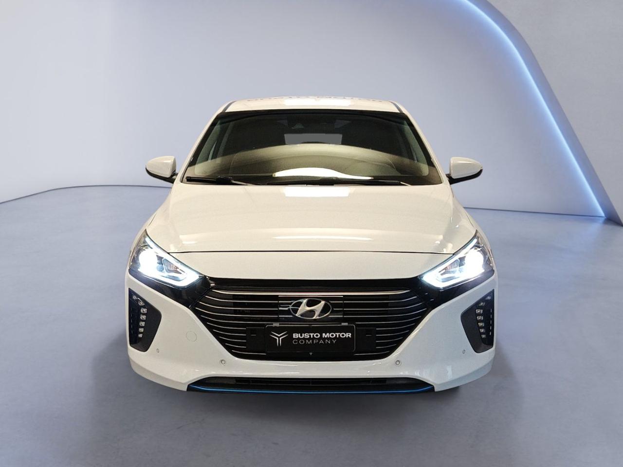 HYUNDAI Ioniq 1.6 Hybrid DCT Style - 2