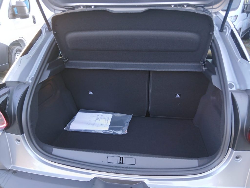 LANCIA Ypsilon Hybrid e-DCT con PACK TECH - 11