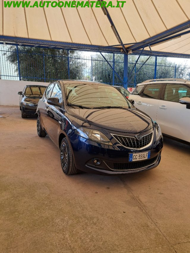 LANCIA Ypsilon Blu metallizzato