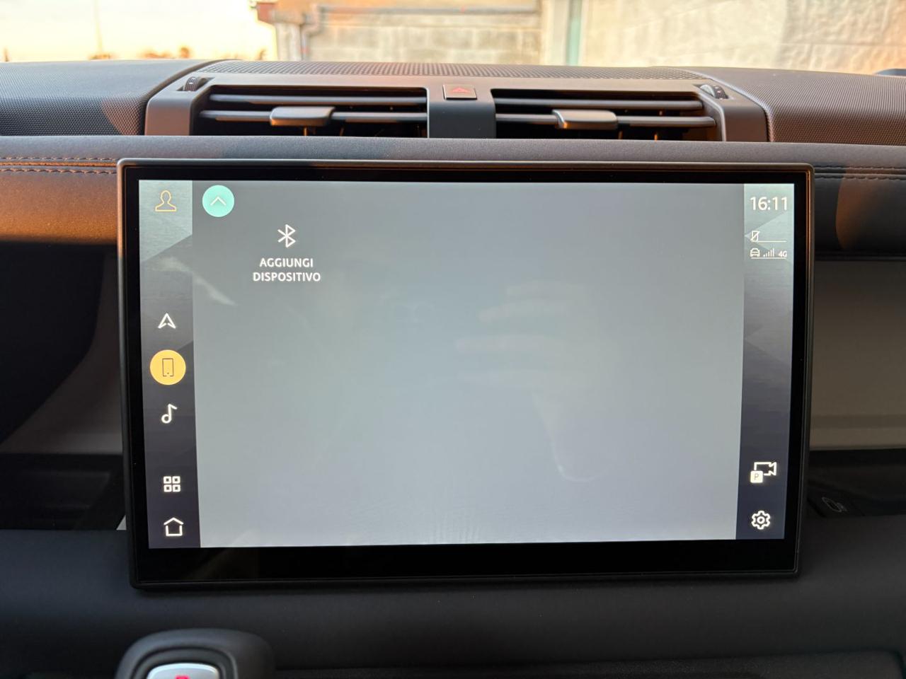 LAND ROVER Defender 90 3.0D I6 200 CV AWD Auto S. - 29