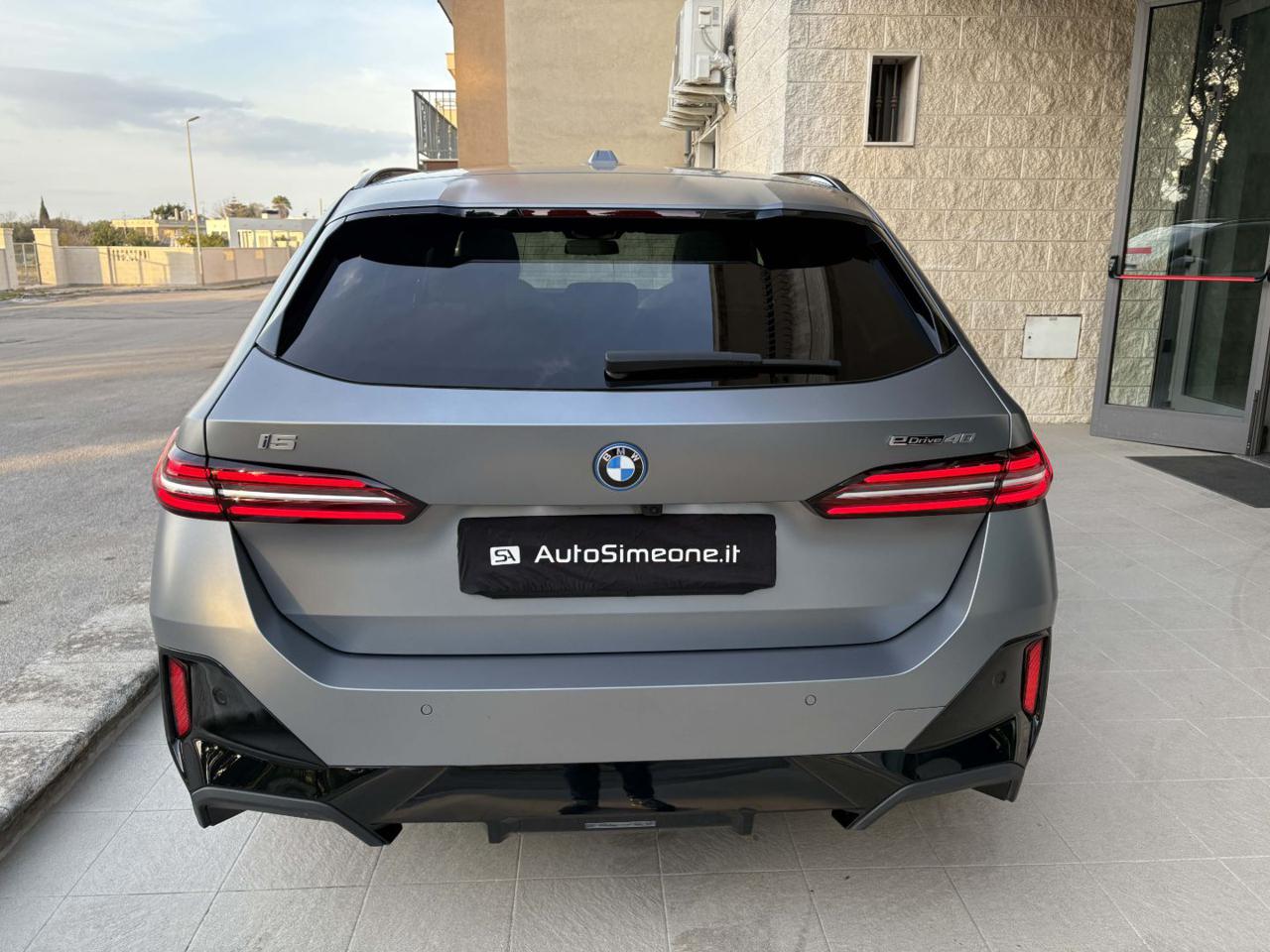 BMW i5 eDrive 40 Touring Msport Pro TETTO PANORAMICO - 6