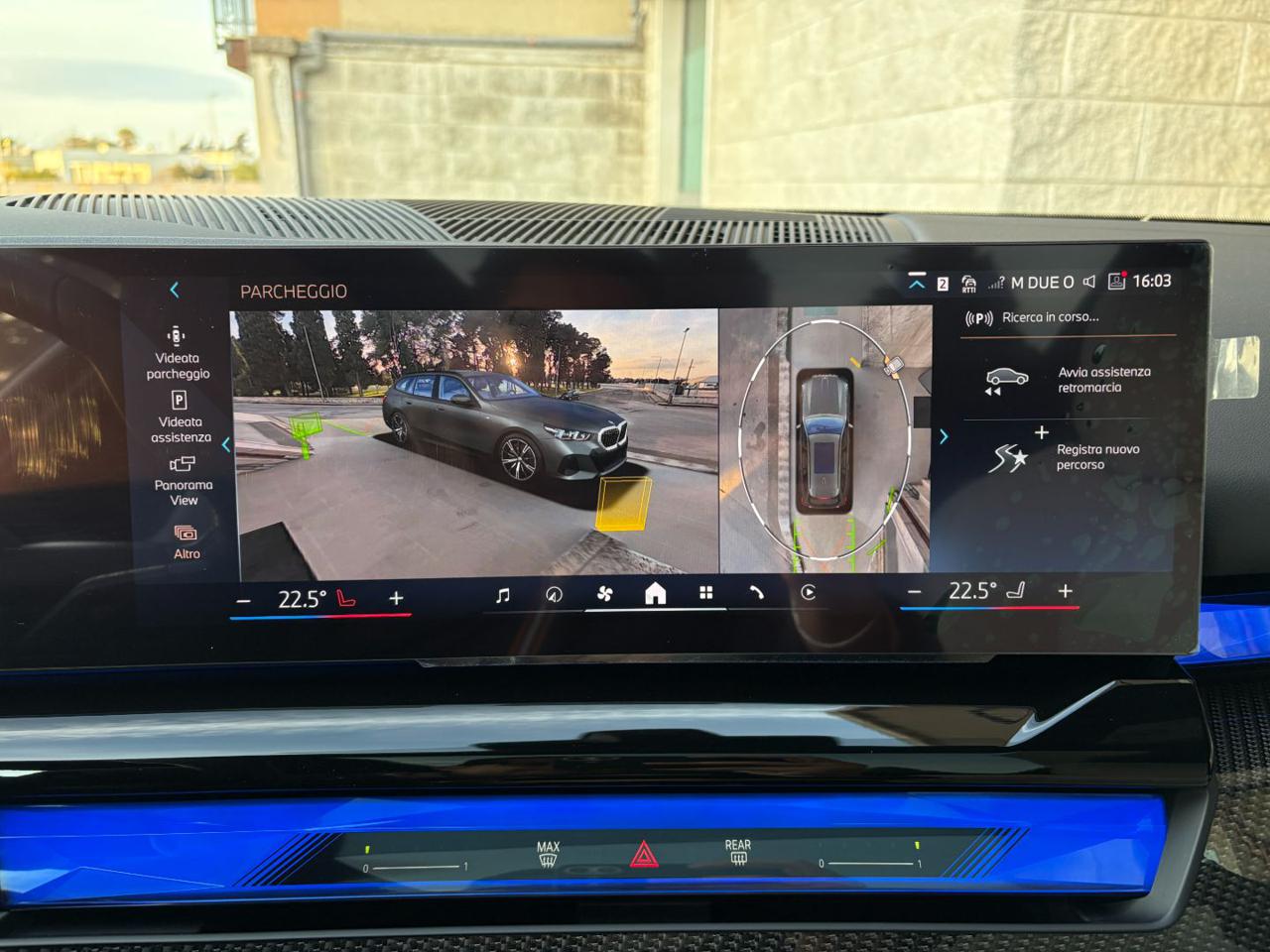 BMW i5 eDrive 40 Touring Msport Pro TETTO PANORAMICO - 26