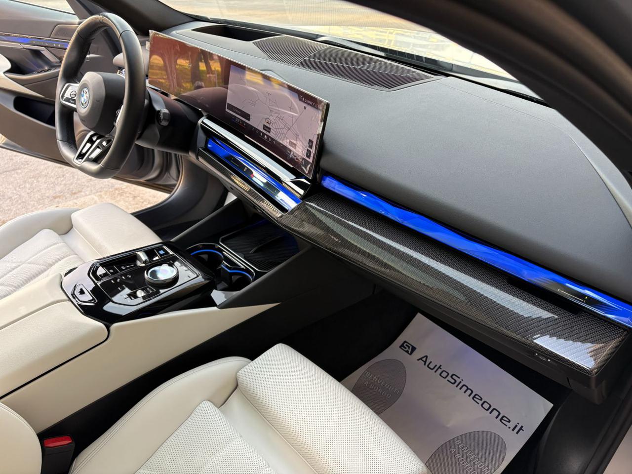 BMW i5 eDrive 40 Touring Msport Pro TETTO PANORAMICO - 16