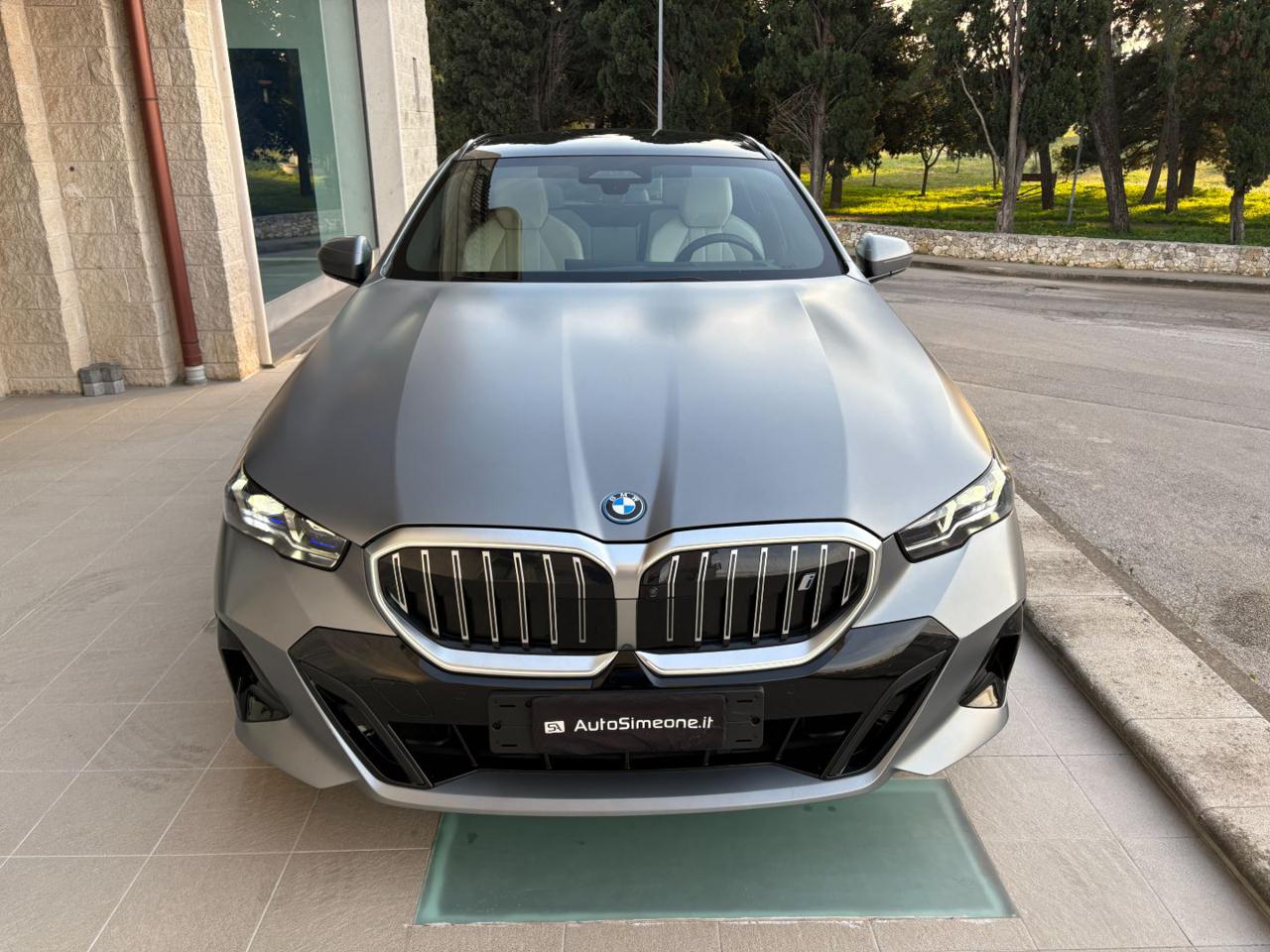 BMW i5 eDrive 40 Touring Msport Pro TETTO PANORAMICO - 2