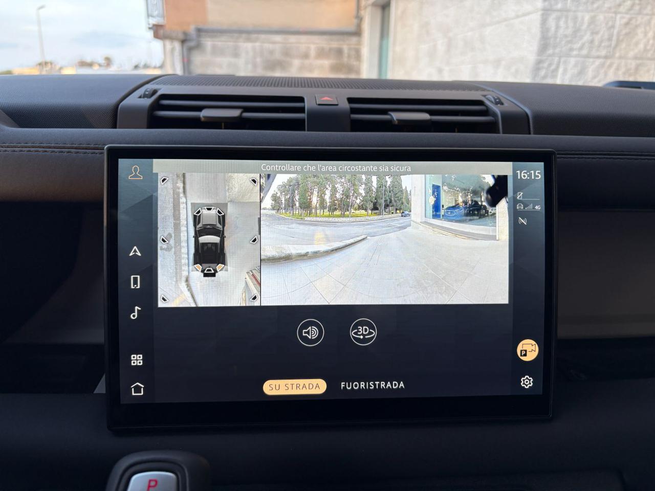 LAND ROVER Defender 90 3.0D I6 200 CV AWD Auto TOTAL BLACK. - 41