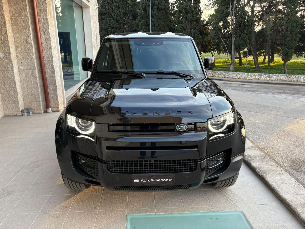 LAND ROVER Defender 90 3.0D I6 200 CV AWD Auto TOTAL BLACK. - 2