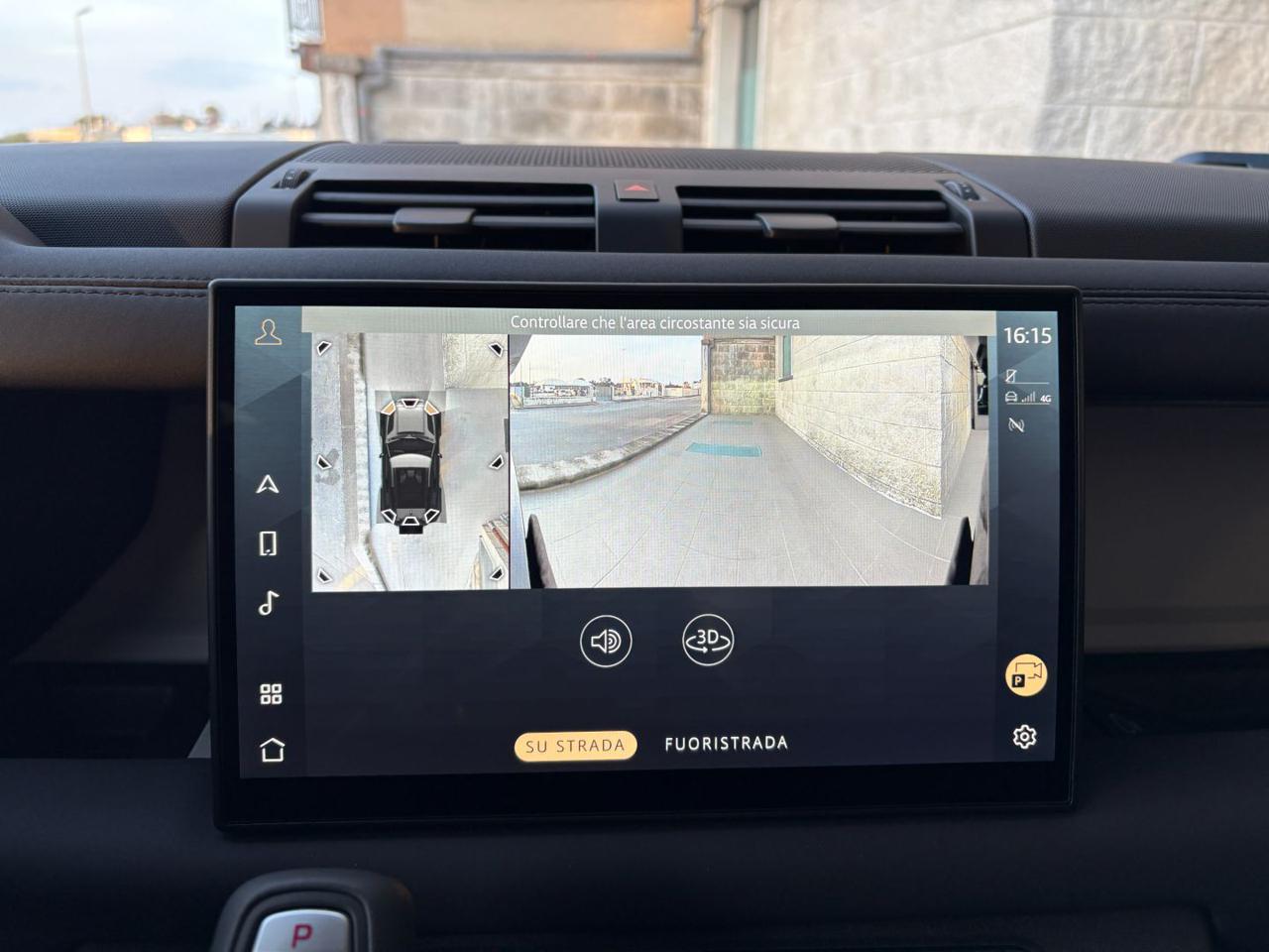 LAND ROVER Defender 90 3.0D I6 200 CV AWD Auto TOTAL BLACK. - 40