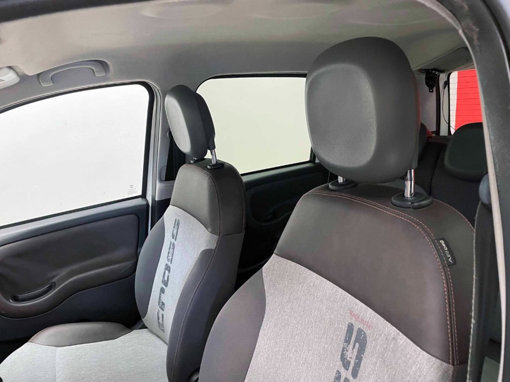 FIAT Panda 1.3 MJT 16V CROSS 4x4 S - 19
