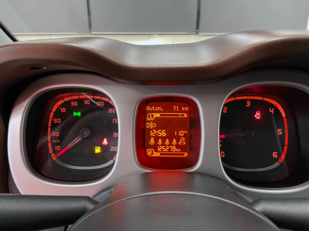 FIAT Panda 1.3 MJT 16V CROSS 4x4 S - 21