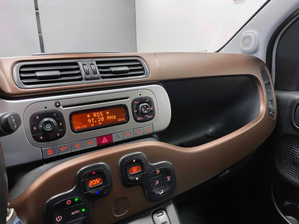 FIAT Panda 1.3 MJT 16V CROSS 4x4 S - 22