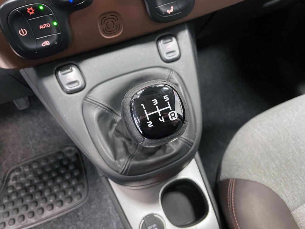 FIAT Panda 1.3 MJT 16V CROSS 4x4 S - 25