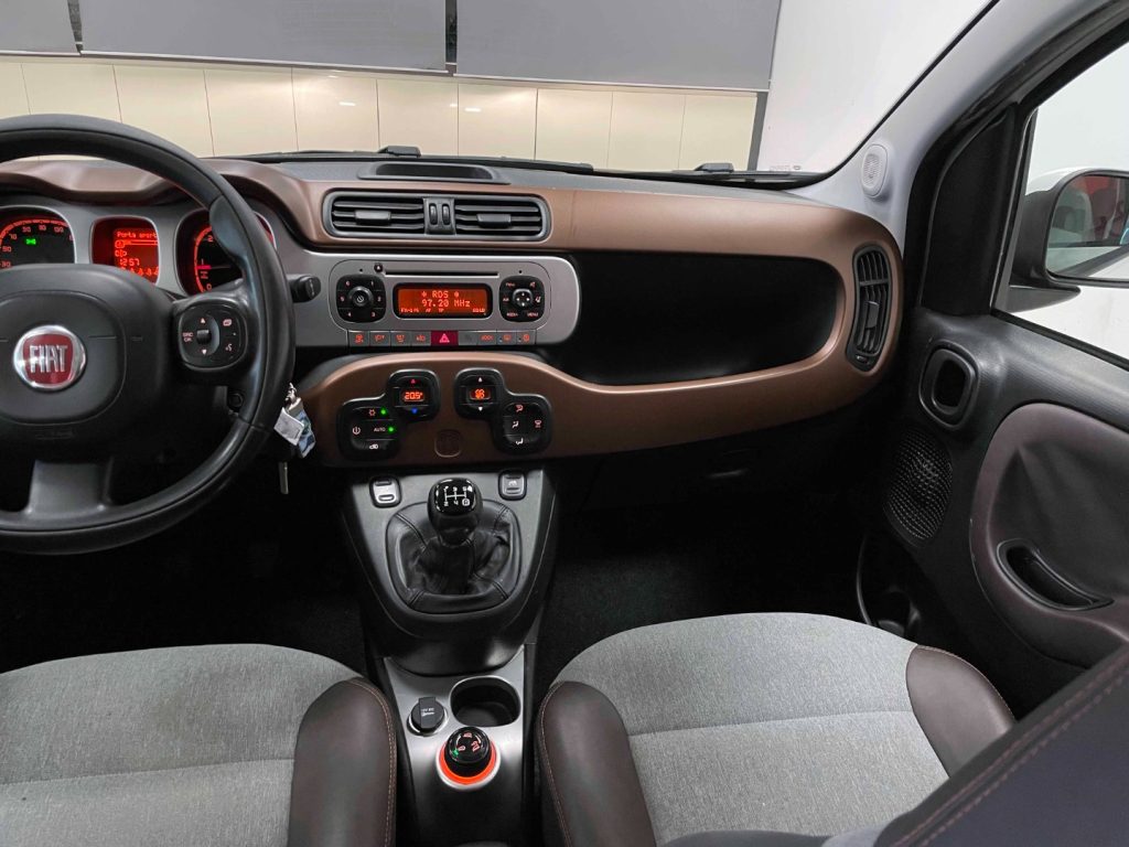 FIAT Panda 1.3 MJT 16V CROSS 4x4 S - 46