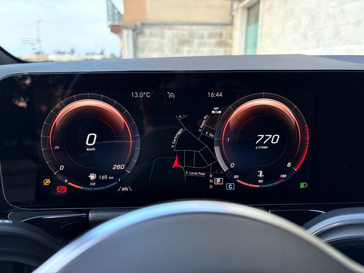 MERCEDES-BENZ GLA 200 d Automatic Sport Plus - 34