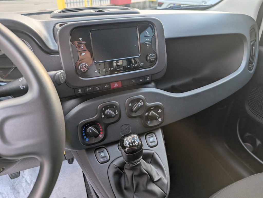 FIAT Panda 1.0 FireFly S&S Hybrid 70CV - OK NEOPATENTATI - 25