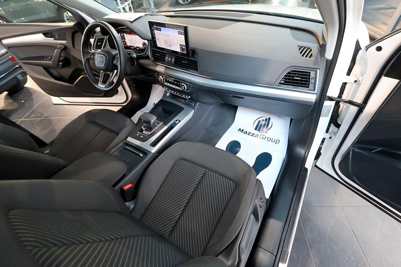 AUDI Q5 35 TDI S-Tronic Business Advanced - 16