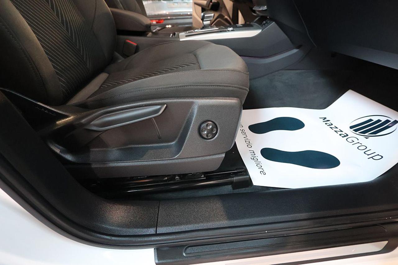 AUDI Q5 35 TDI S-Tronic Business Advanced - 46