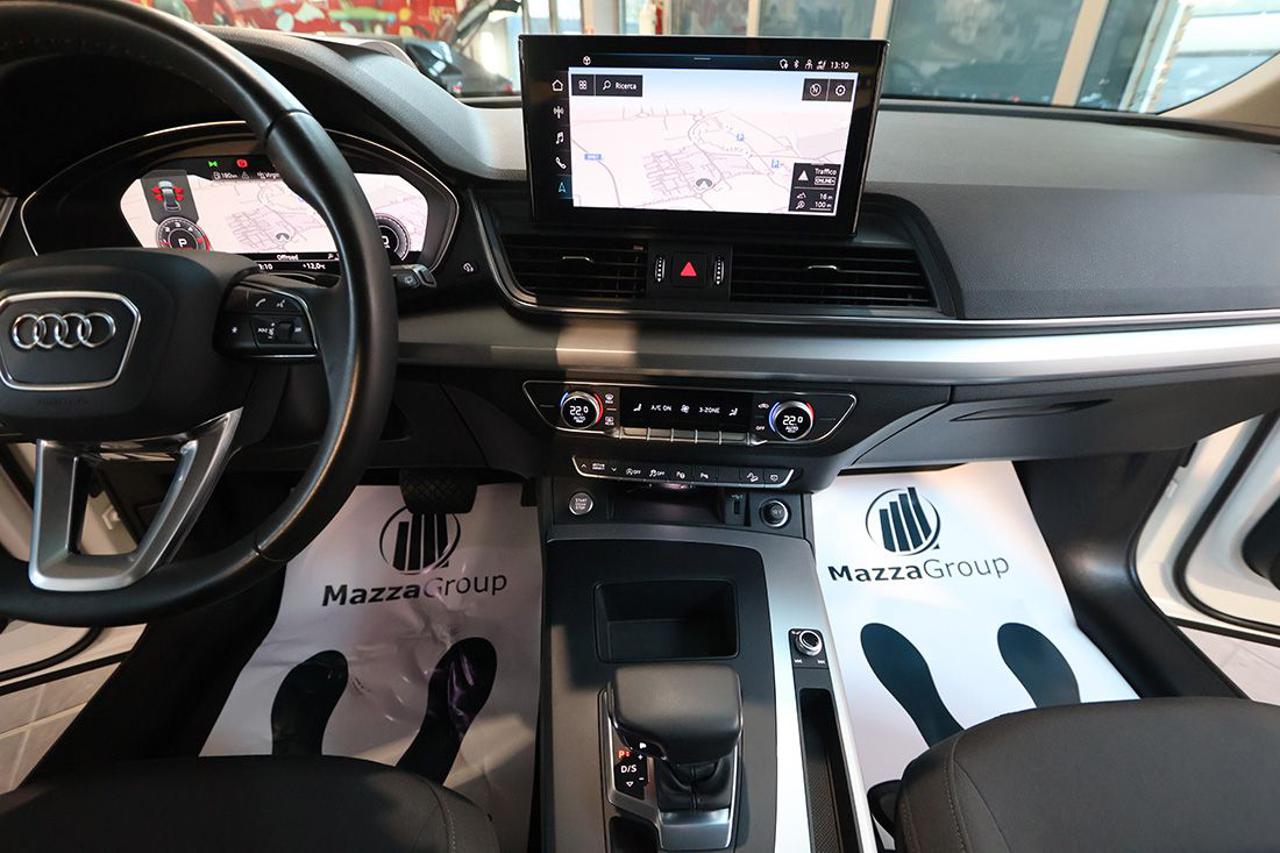 AUDI Q5 35 TDI S-Tronic Business Advanced - 38