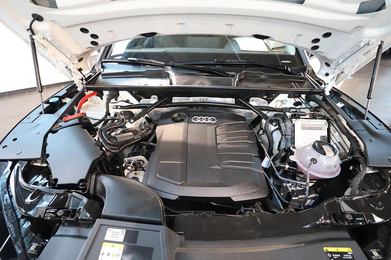 AUDI Q5 35 TDI S-Tronic Business Advanced - 11